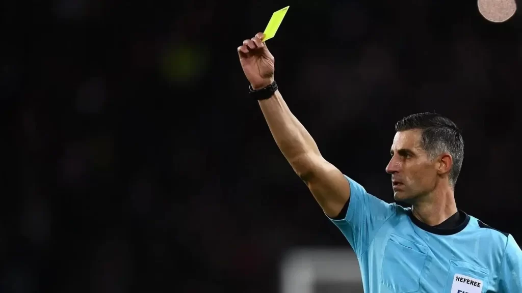 General overview of the concept of penalty card betting